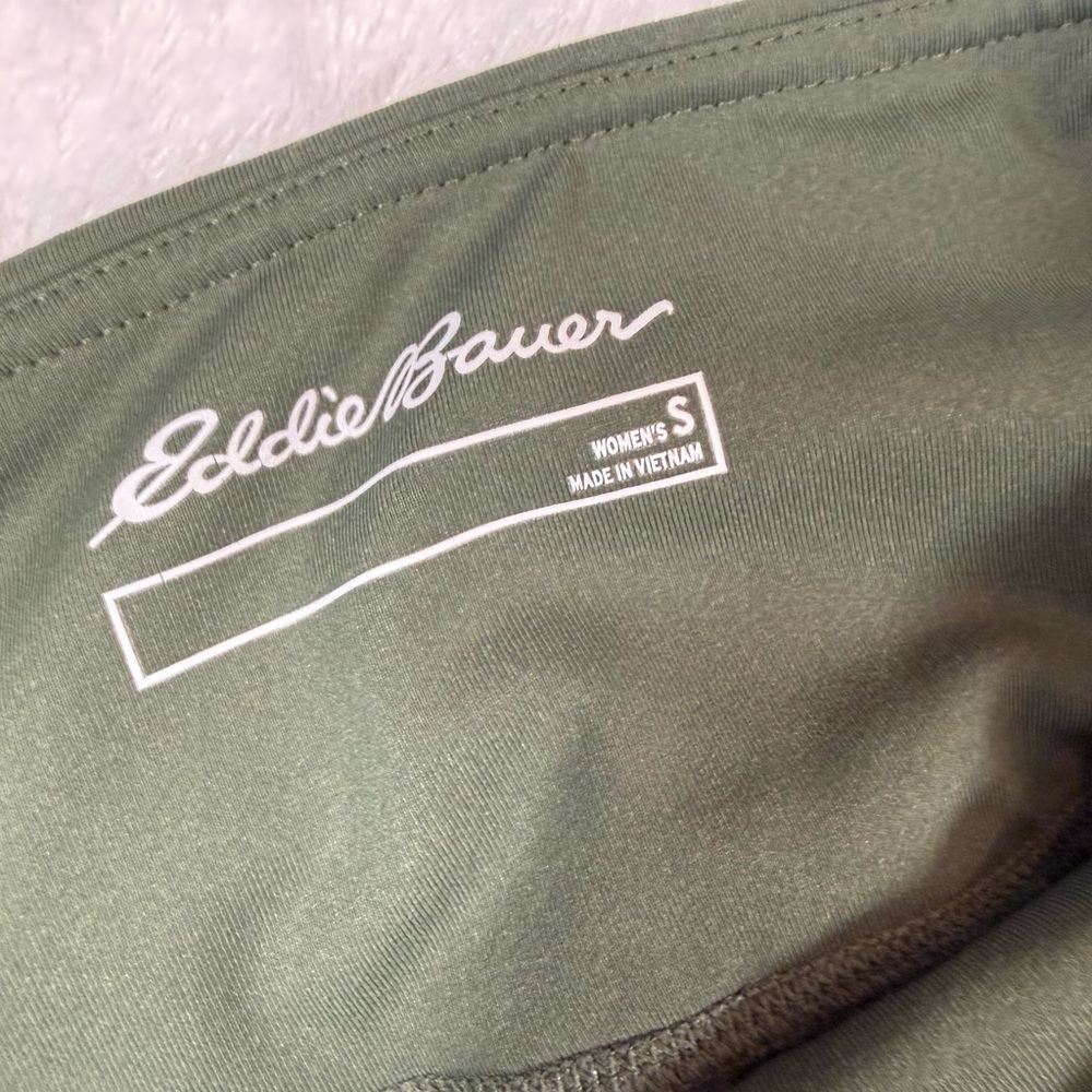 Eddie Bauer Women's Sage Green Leggings Zipper Leg Pocket - Picture 2 of 5